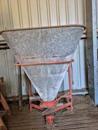 Lot 176